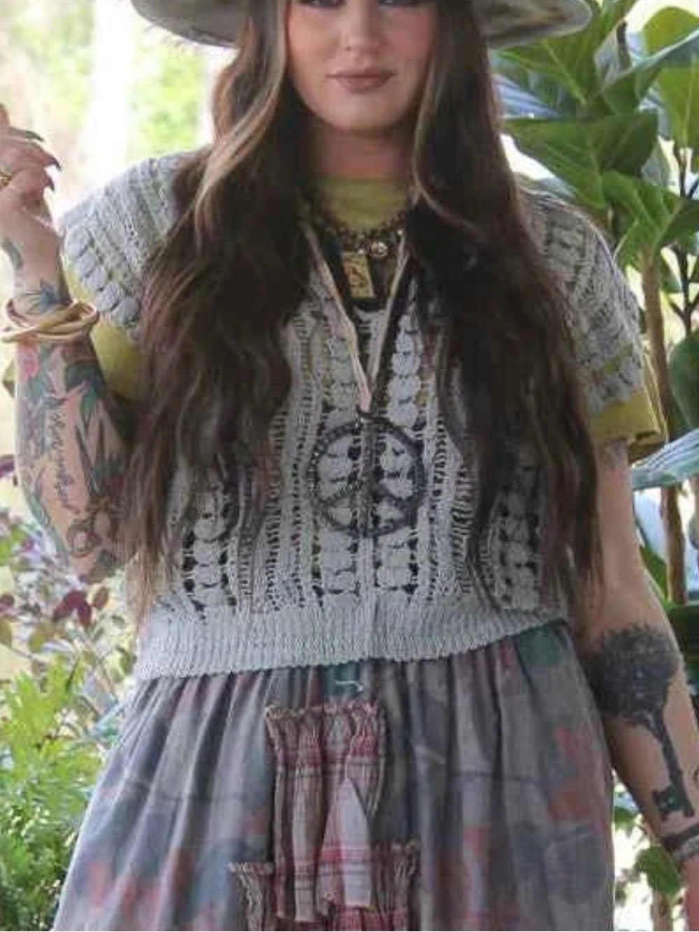 JADED GYPSY Grey Crochet Knit V-Neck Women’s Sweater